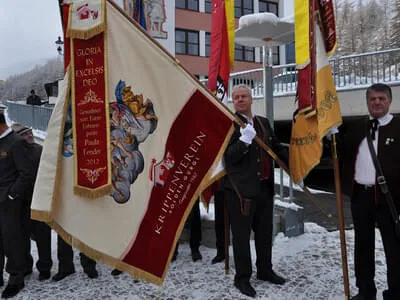 2012 - Fahnenweihe Bild 83